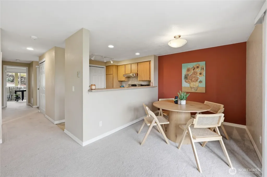 1700 W Sunn Fjord Lane Bremerton WA 98312