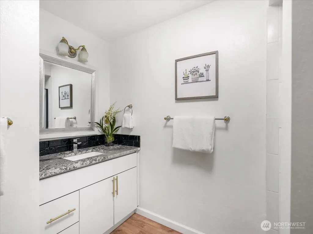 14812 SE 62nd Court Bellevue WA 98006