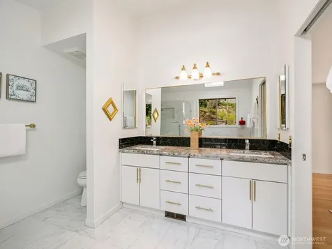 14812 SE 62nd Court Bellevue WA 98006