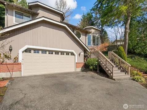 14812 SE 62nd Court Bellevue WA 98006