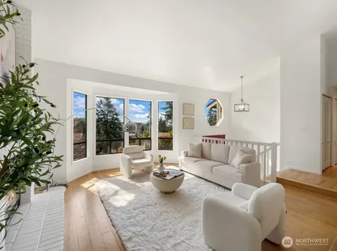 14812 SE 62nd Court Bellevue WA 98006