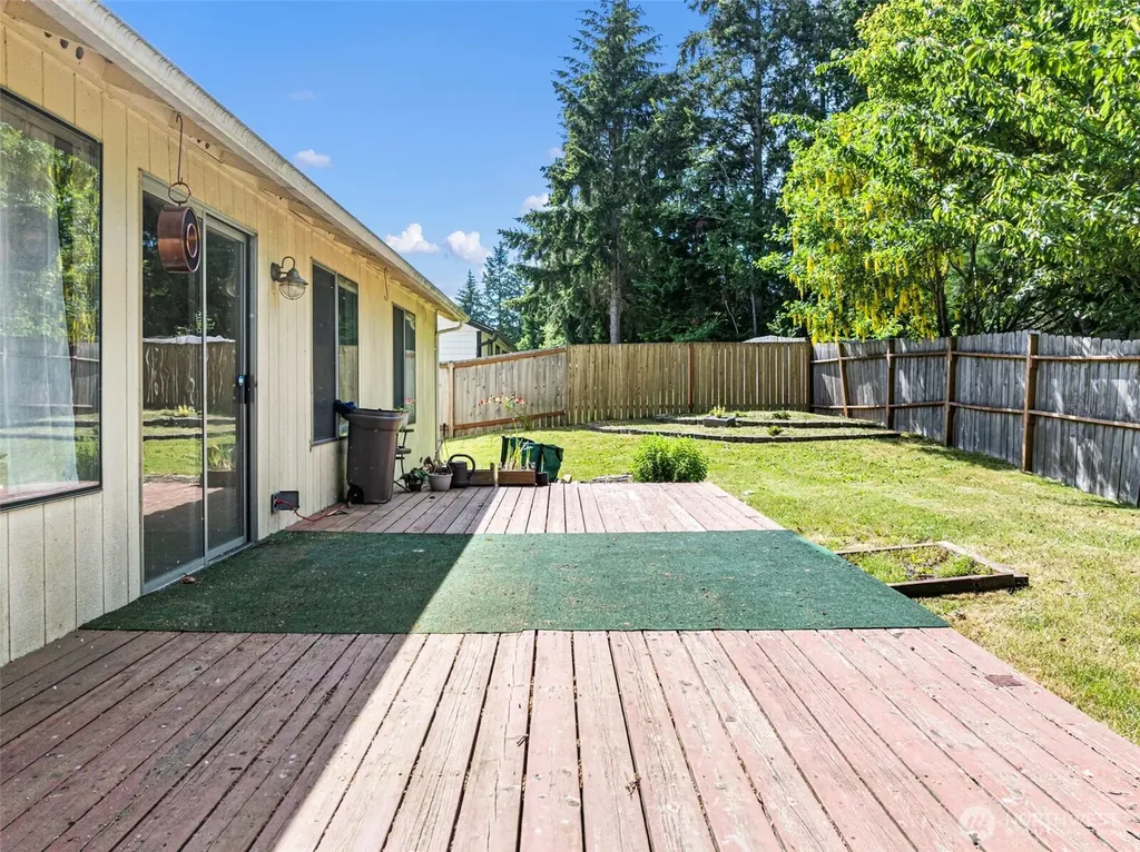 6936 Troy Lane NE Bremerton WA 98311