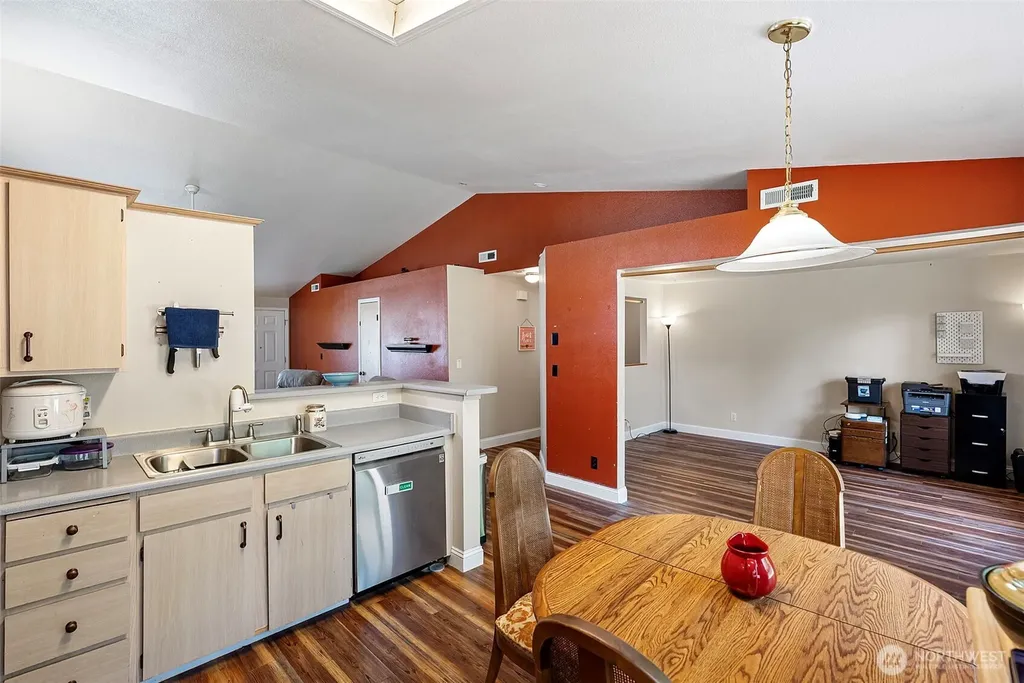 6936 Troy Lane NE Bremerton WA 98311