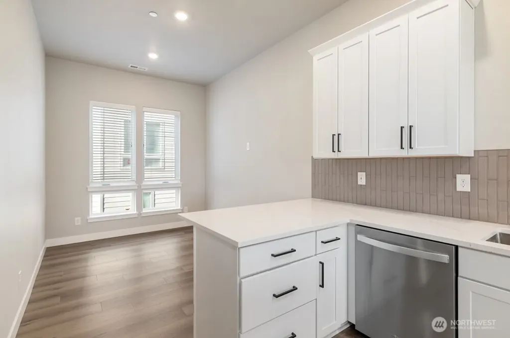 12810 66th Avenue S Seattle WA 98178