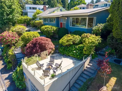 9119 Cyrus Avenue NW Seattle WA 98117