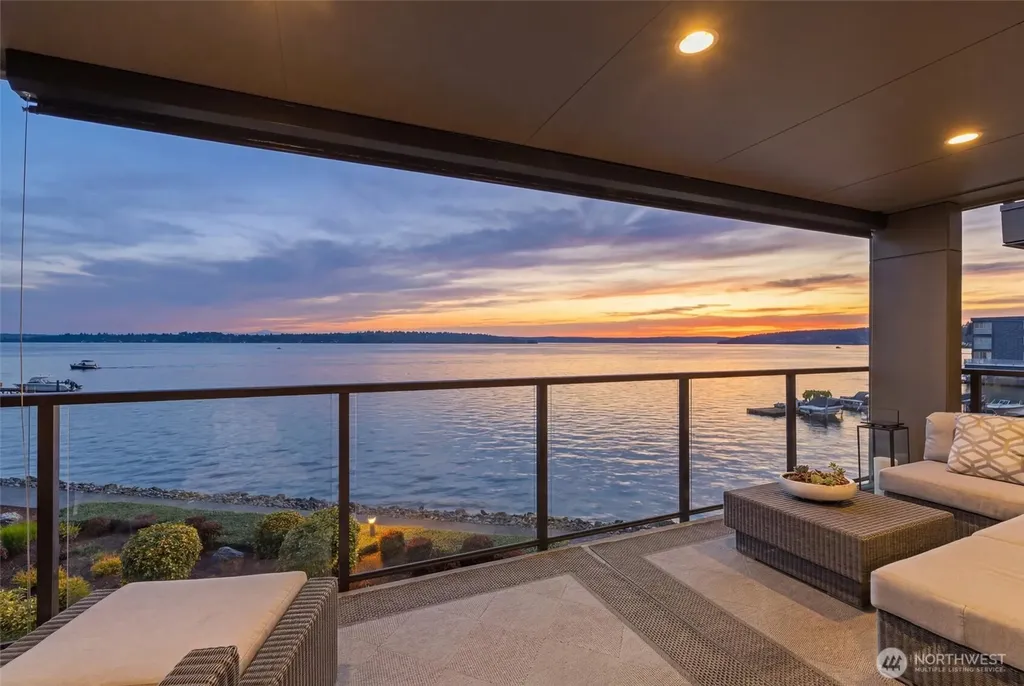 827 Lake Street S Kirkland WA 98033