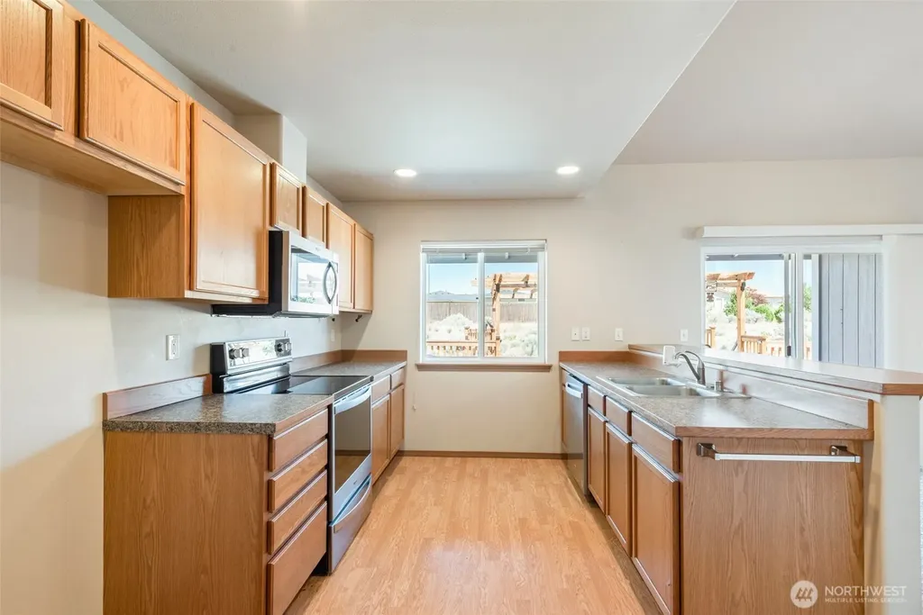 894 Desert Aire Drive SW Mattawa WA 99349