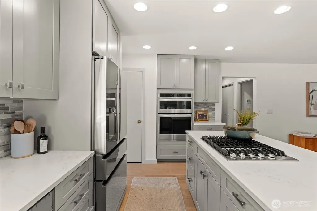 6105 75th Avenue Ct W University Place WA 98467