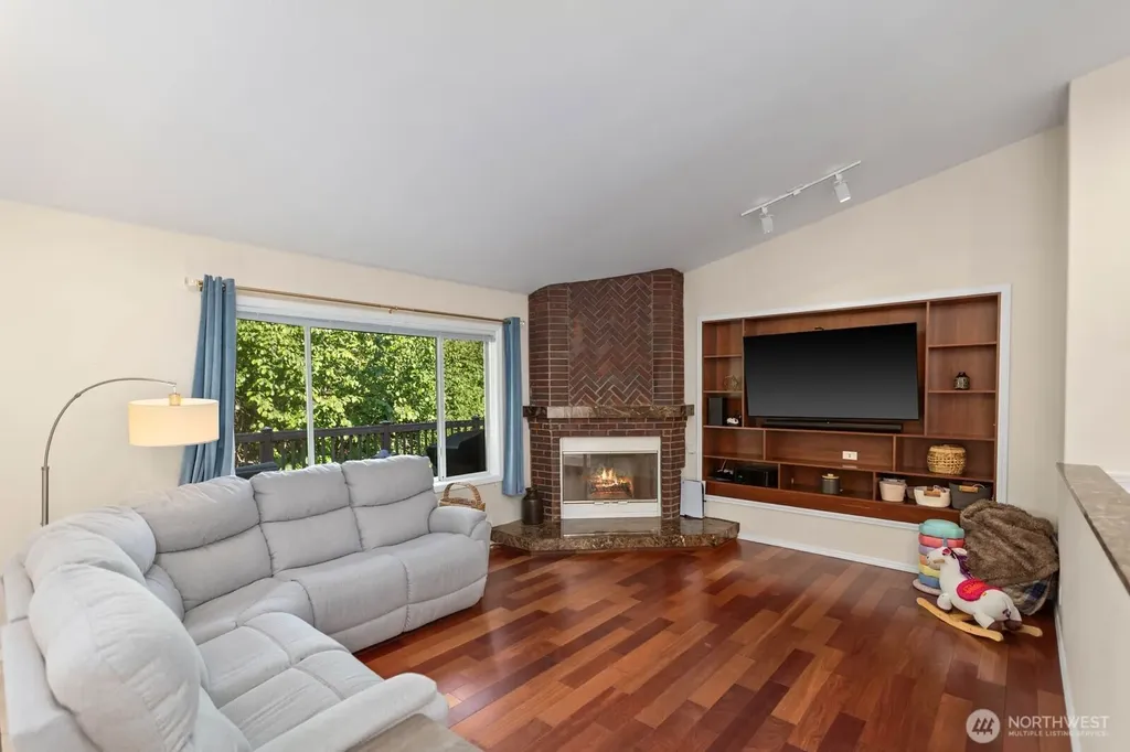 4033 120th Place SE Everett WA 98208