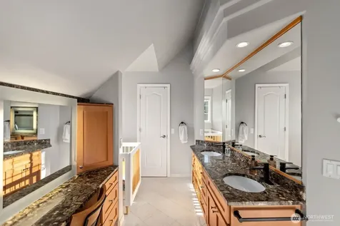4033 120th Place SE Everett WA 98208