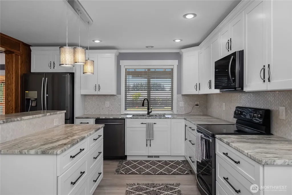 7038 183rd Avenue SW Rochester WA 98579