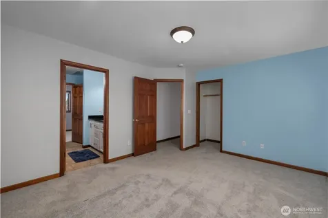 7038 183rd Avenue SW Rochester WA 98579