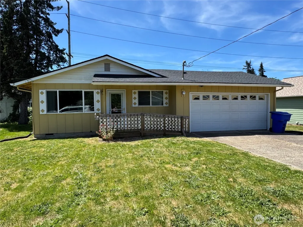 1503 N 2nd Avenue Kelso WA 98626