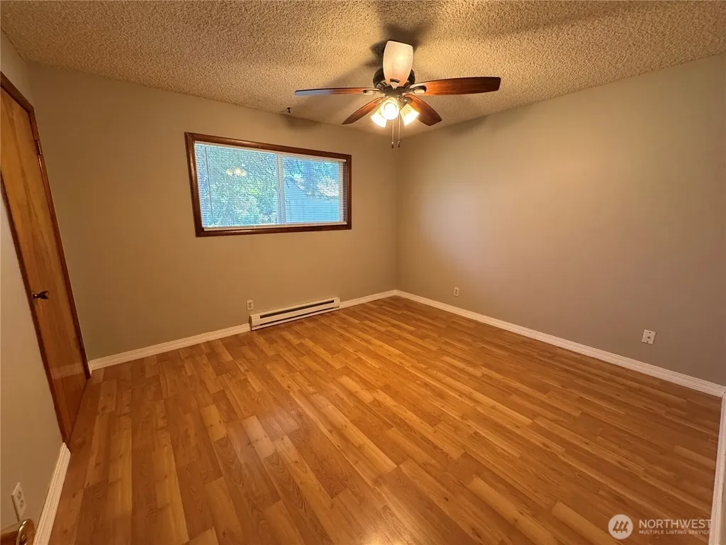 1503 N 2nd Avenue Kelso WA 98626