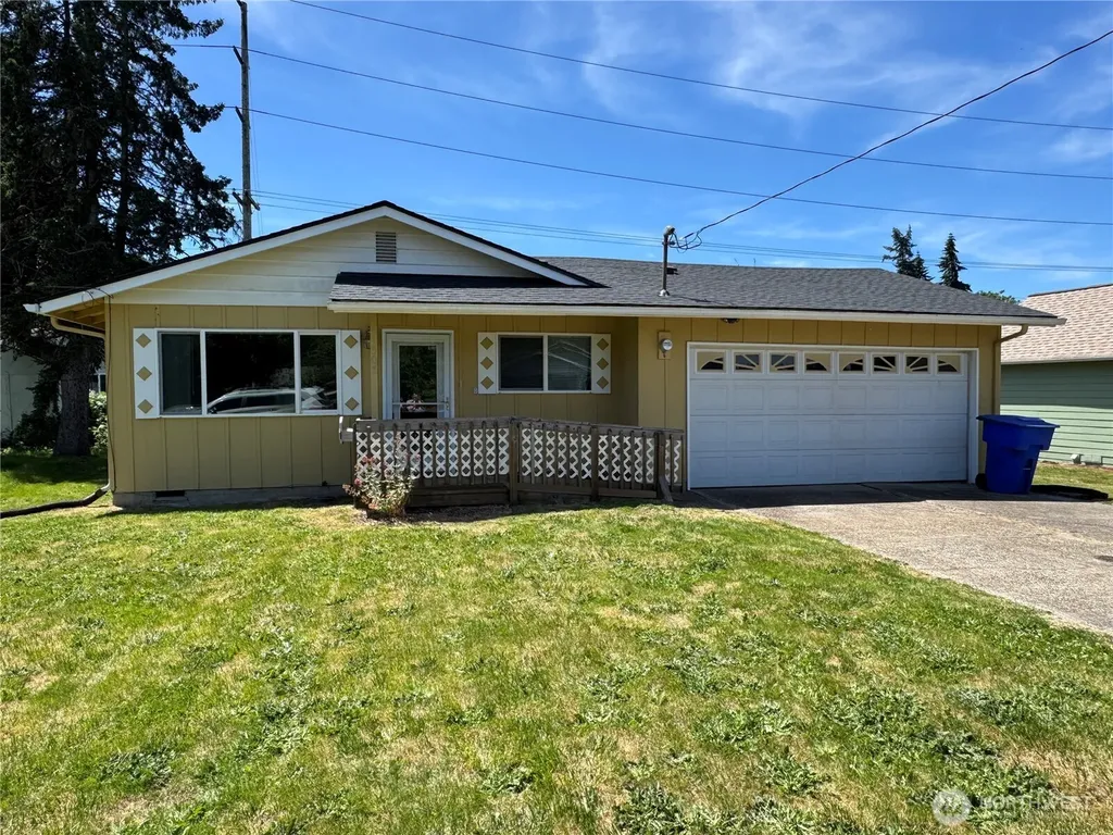 1503 N 2nd Avenue Kelso WA 98626