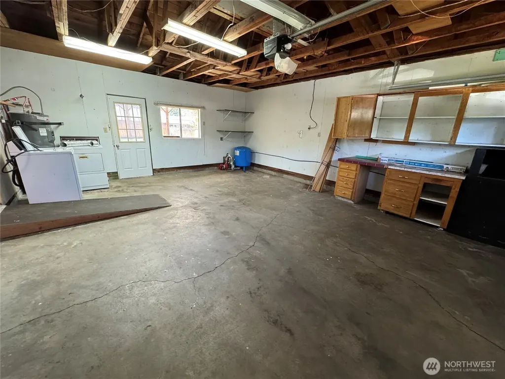 1503 N 2nd Avenue Kelso WA 98626