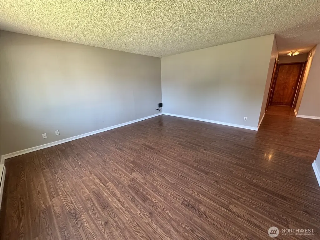 1503 N 2nd Avenue Kelso WA 98626