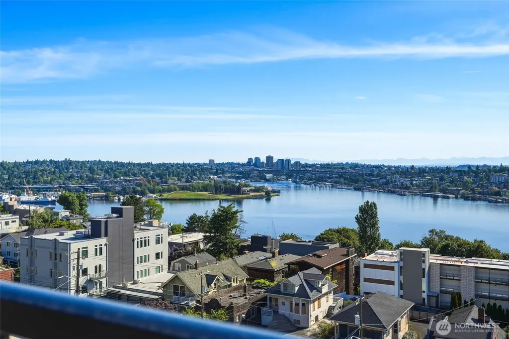 655 Crockett Street Seattle WA 98109