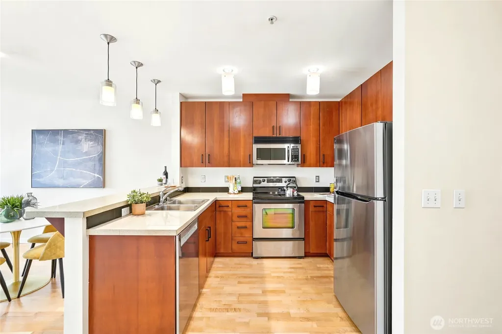 655 Crockett Street Seattle WA 98109