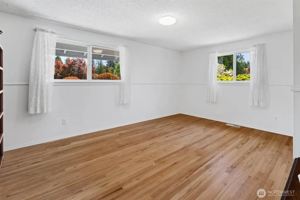 13224 SE 292nd Street Auburn WA 98092