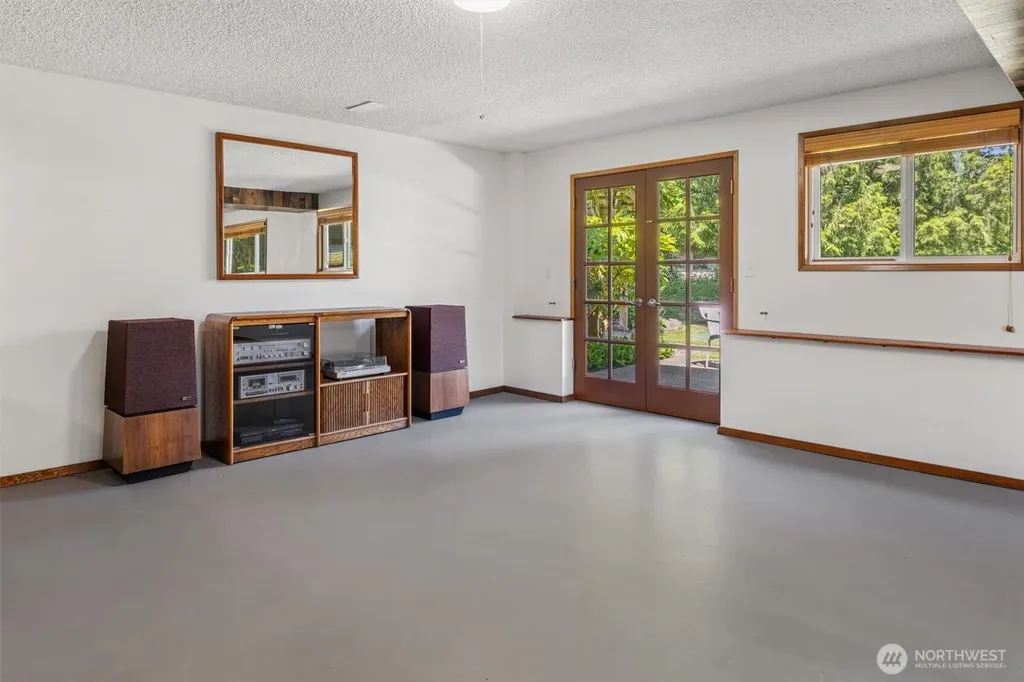 13224 SE 292nd Street Auburn WA 98092