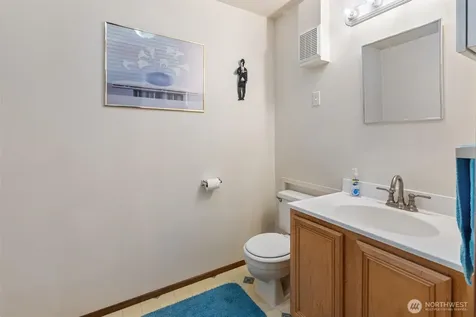 13224 SE 292nd Street Auburn WA 98092
