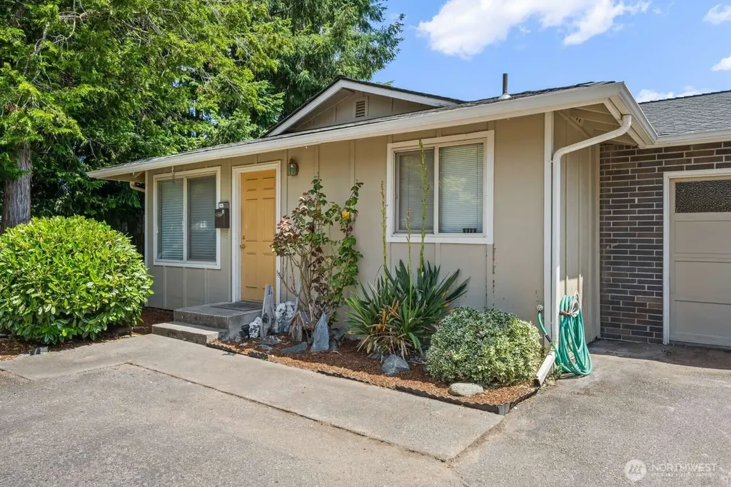 1202 Nelson Street Sedro Woolley WA 98284