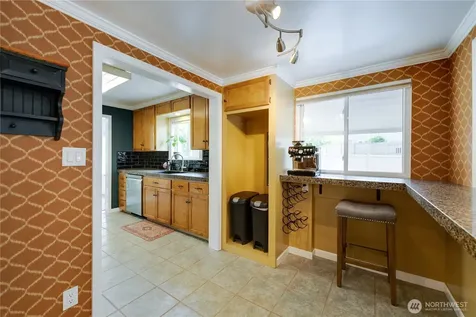 1918 S Lake Stickney Drive Lynnwood WA 98087