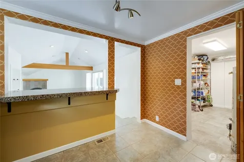 1918 S Lake Stickney Drive Lynnwood WA 98087