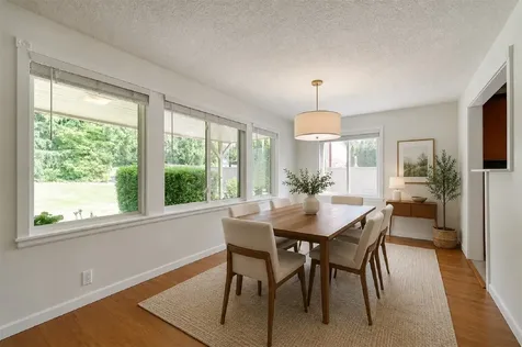 1918 S Lake Stickney Drive Lynnwood WA 98087