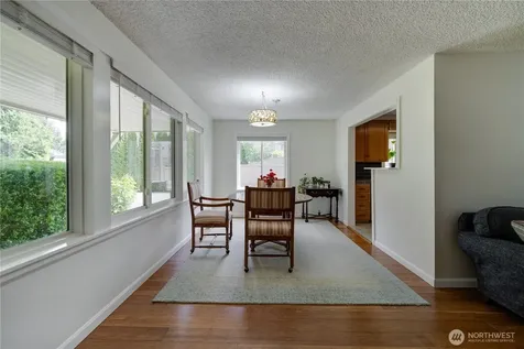 1918 S Lake Stickney Drive Lynnwood WA 98087
