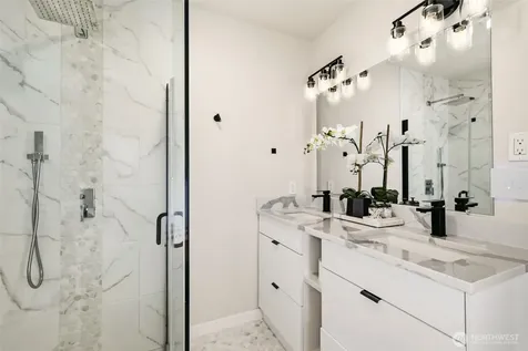 7511 Dumar Way SW Seattle WA 98106