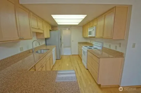 137 143rd Place NE Bellevue WA 98007