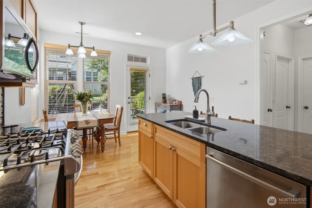 200 NE Sunset Street Poulsbo WA 98370