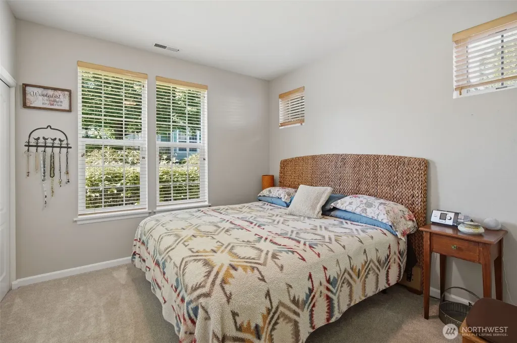 200 NE Sunset Street Poulsbo WA 98370