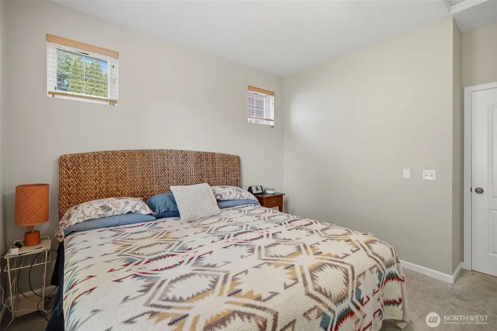 200 NE Sunset Street Poulsbo WA 98370