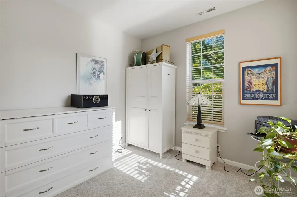 200 NE Sunset Street Poulsbo WA 98370