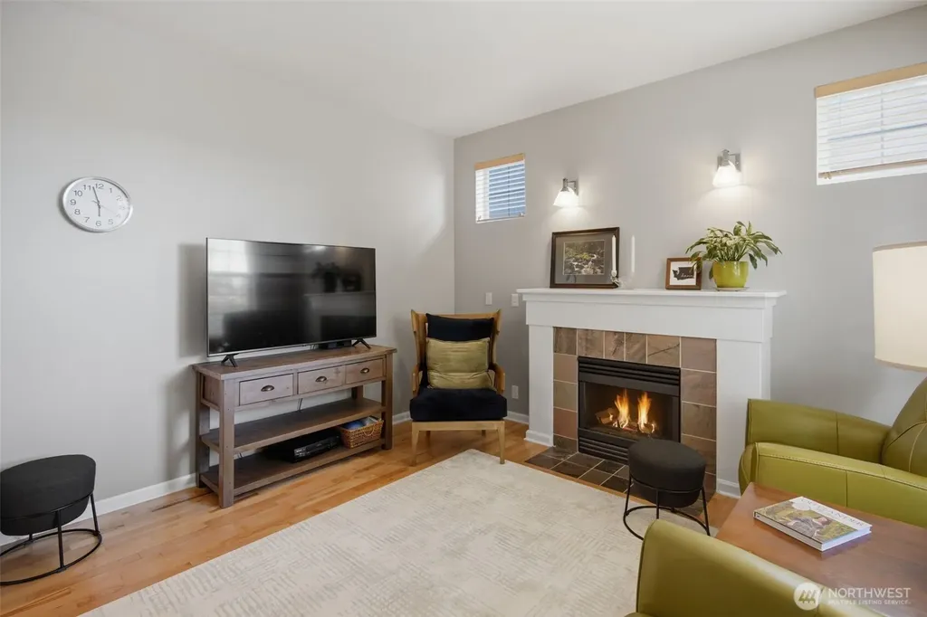 200 NE Sunset Street Poulsbo WA 98370