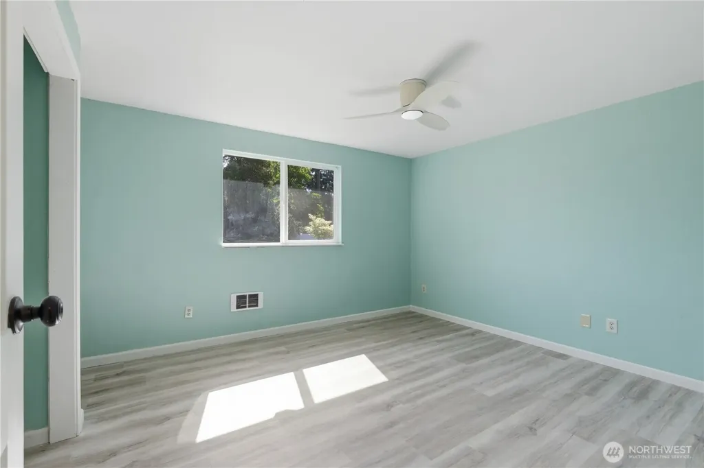 3925 N Visscher Street Tacoma WA 98407