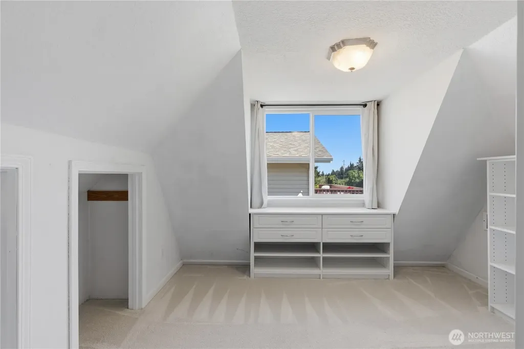 3925 N Visscher Street Tacoma WA 98407