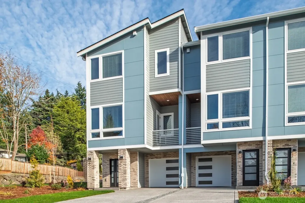 6613 S 128th Street Seattle WA 98178
