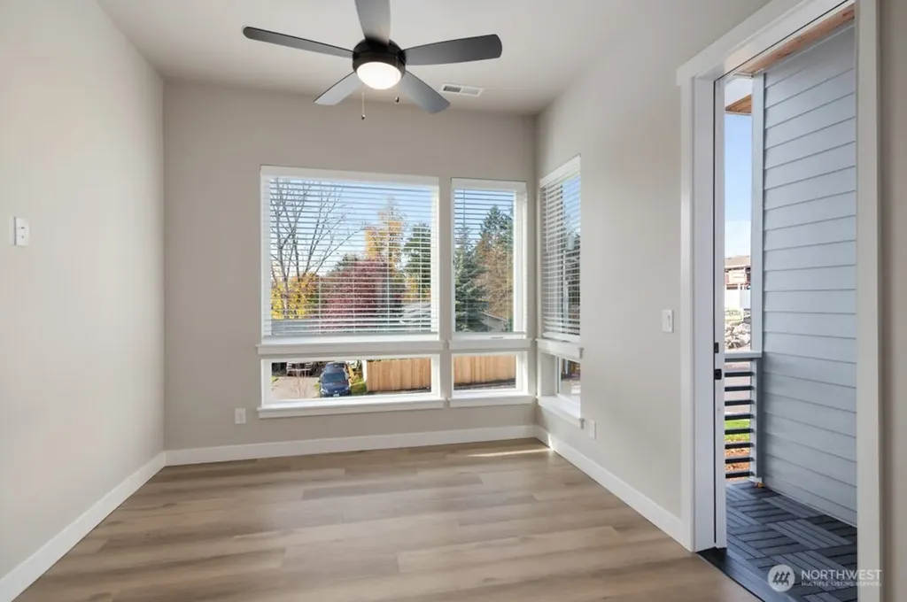 6613 S 128th Street Seattle WA 98178