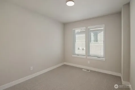 6613 S 128th Street Seattle WA 98178