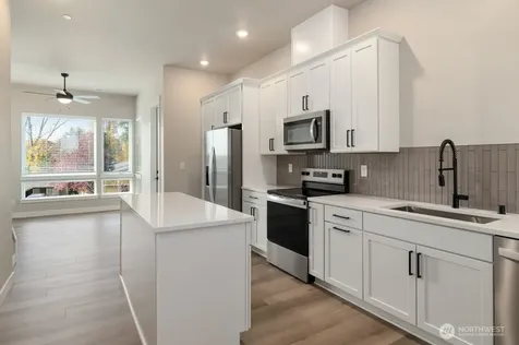 6613 S 128th Street Seattle WA 98178
