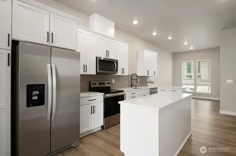 6613 S 128th Street Seattle WA 98178