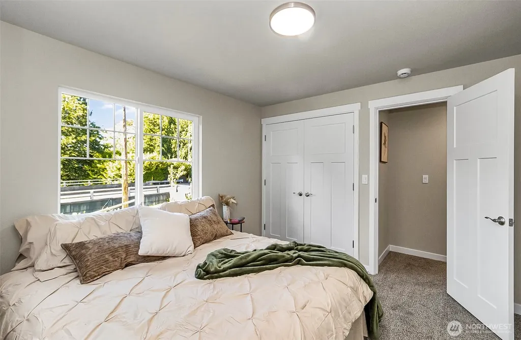 1526 W Mukilteo Boulevard Everett WA 98203