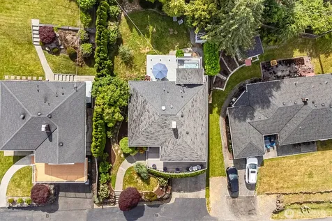 10417 76th Avenue S Seattle WA 98178