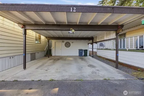 9314 Canyon Road E Puyallup WA 98371