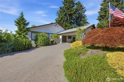 9314 Canyon Road E Puyallup WA 98371