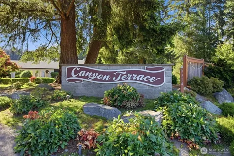 9314 Canyon Road E Puyallup WA 98371